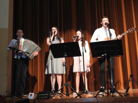 Dramska sekcija KD Cven, organizirala Veseli večer tudi v Domu kulture Razkrižje 22